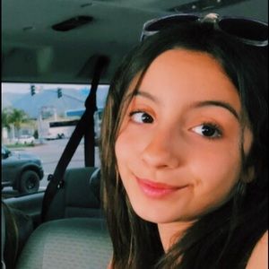 Meet your Posher, Paloma